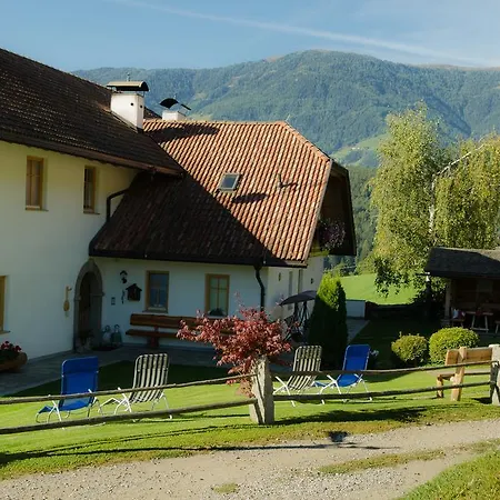 Stockerhof Agroturismo *